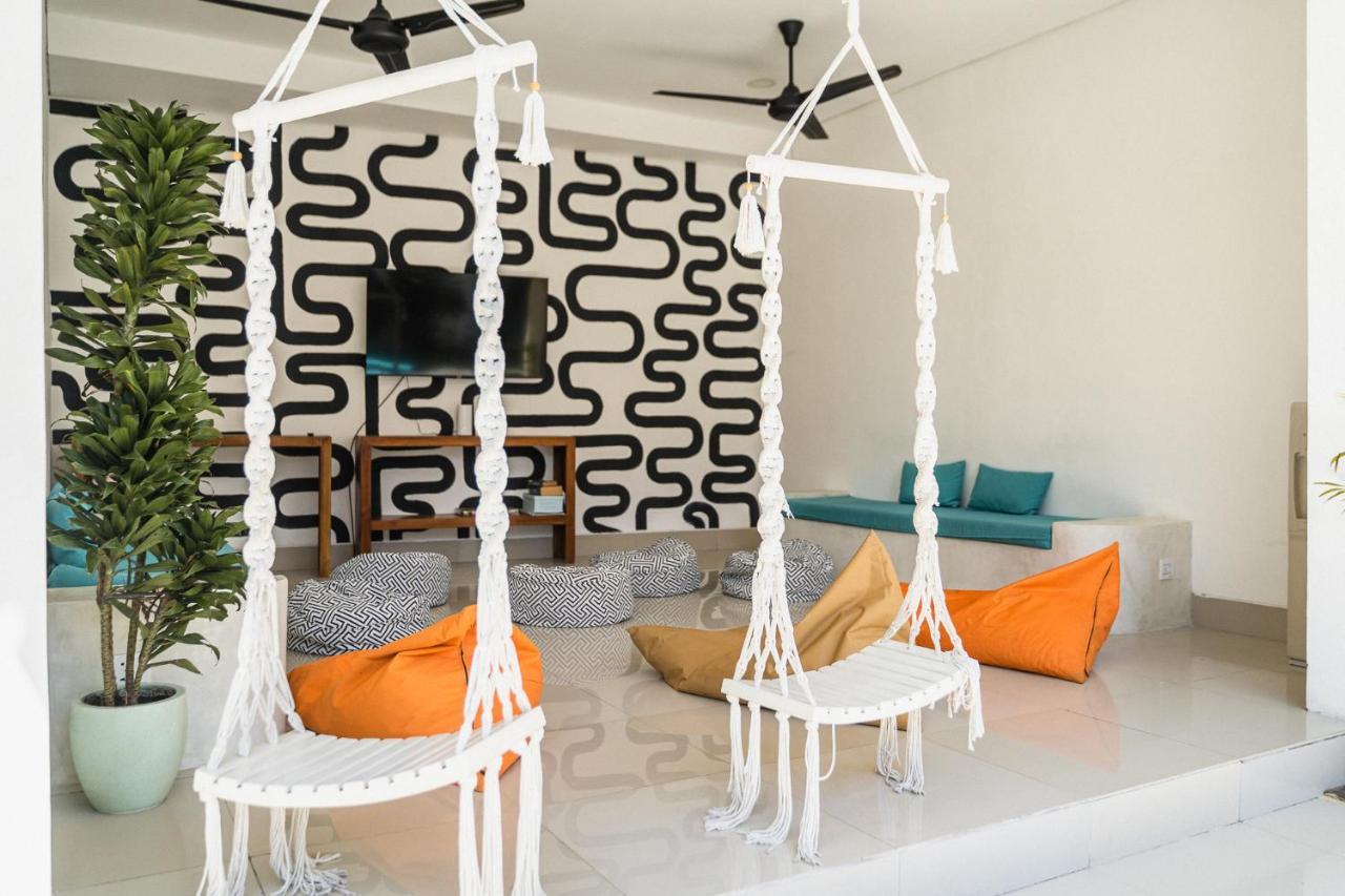 Shaka Clan Surf Hotel Canggu  Exterior photo