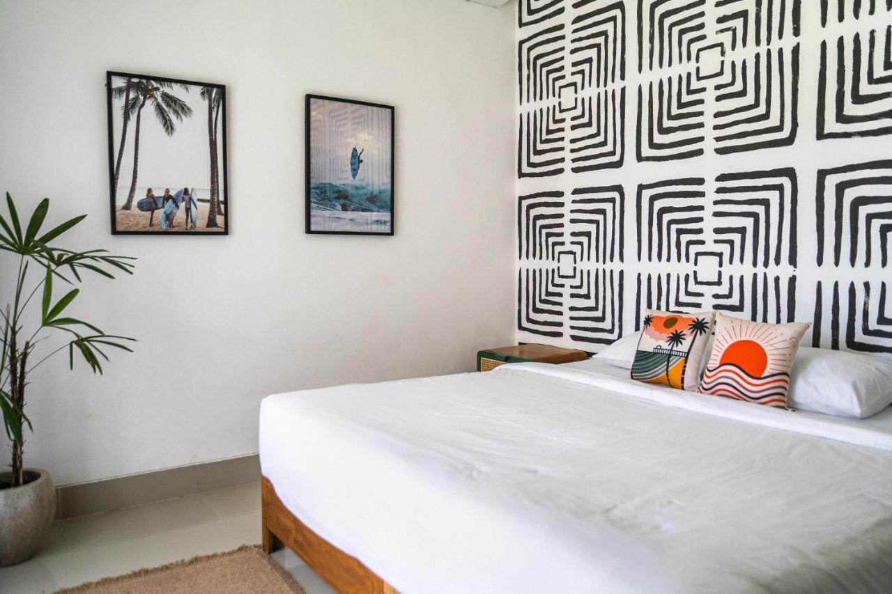Shaka Clan Surf Hotel Canggu  Exterior photo